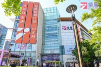 领展购物广场&middot;中关村更名仪式暨赛博朋克2021夏装秀圆满举行