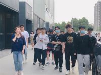欧凯龙游学：潘苗和她的学生们