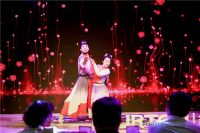行迹于传统与现代 《潮拜敦煌 鹿出非同》首映礼暨非同天猫旗舰店上线发布会在京举行