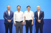 &ldquo;超放心大家居品牌专委会&rdquo;成立,东易日盛董事长陈辉为首任主任