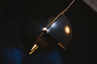 走进「午夜蔚蓝」GUBI新品全球首发中国站！在家居空间玩转光之魅影