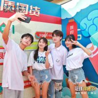 冠珠瓷砖锦鲤节五城快闪联动，潮流玩法造搬砖新姿势