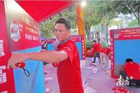 “小瓷砖”贴出“大工匠”