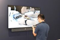 TCL·XESS 旋转智屏亮相“太虚之境”，焕发视觉美学新突破