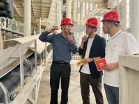 串连设计与工艺，解锁家装建材“新物种”岩板奥秘！百安居《设计工艺行》走进马可波罗
