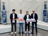 串连设计与工艺，解锁家装建材“新物种”岩板奥秘！百安居《设计工艺行》走进马可波罗