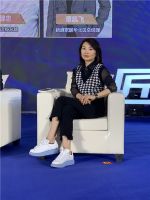 新浪家居华北区总经理董凯飞在“中国木门及定制行业发展趋势论坛”发表观点