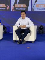 欧派克联合创始人罗荣在“致敬门业工匠”--中国木门及定制行业发展趋势论坛发表观点