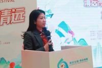 “粤贸全国，云上清远”开锣 线下摆摊+线上直播下单结合
