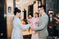 金致峰芒 隐而不露丨格峰官宣品牌大使金莎，“晒”出生活新态度