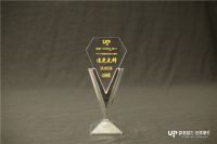 用心打造一流的产品和服务，中国联塑包揽2021年度品牌力量榜四项大奖