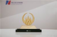 三雄极光荣评“最具社会责任上市公司”