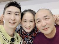 霹雳扬国威，“冰上飞人”武大靖携手大小家，一起向未来！