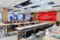 热烈欢迎居然之家领导团来公司考察洽谈合作