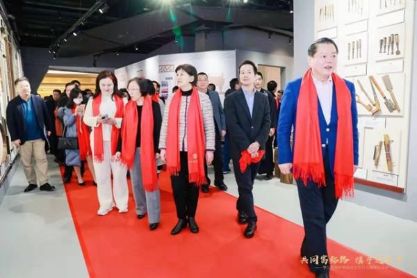 图片8.jpg
