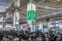 兔宝宝高铁广告强势登陆，品牌高速传播势不可挡！