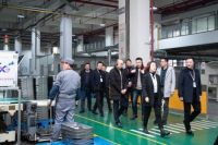 双向奔赴 共谋发展——欧亚达集团高管一行莅临德意智家参观交流