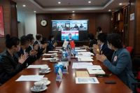 中电科技集团重庆声光电有限公司向全港社区抗疫连线捐赠一批AOE空气消毒机