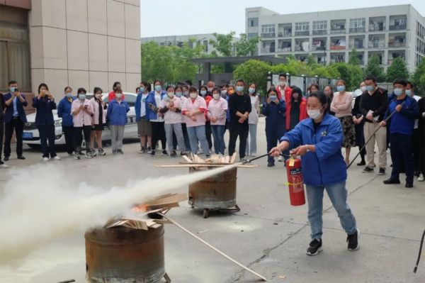 大云镇安监办在福气多举办企业安全生产培训