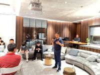 家装老板和银行行长组团体验  罗湖打造家居消费新模式
