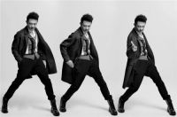 曼斯顿墙布签约影视明星印小天为品牌形象代言人，助力推动品牌升级之路