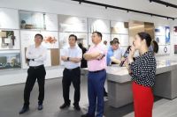 强强联合 缔造美好 | 居然之家集团汪林朋董事长一行莅临冠珠瓷砖总部参观指导