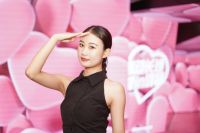 鸿扬七夕“爱心墙”被疯狂刷屏！网友惊呼太梦幻！