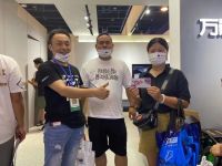 万嘉信木门乘胜追击，致力于登上更高的平台