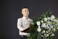 高定元年,首店落地,柏尔带来地板行业的新高定构想!