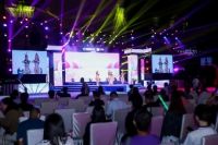 荣誉加冕丨能强瓷砖被评为：年度匠心工艺品牌