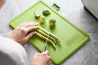迭代升级，厨房有它更省心！摩飞三代消毒刀架助力守护家人饮食健康