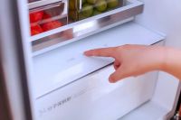 TCL白家电发布冰箱Q10，独有的分子保鲜科技吸睛