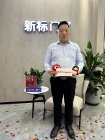 新标门窗成都经销商王丽飞：与优秀品牌同行，争创门窗行业典范