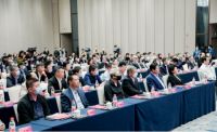 百年门地地板2022世界木地板大会斩获两项殊荣