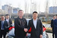 WOW！航邦卫浴2023品牌年度庆典，他直接把奔驰豪车开回家！