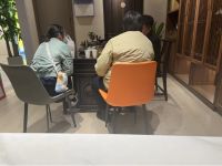 云峰莫干山再发力 第二届超品日燃爆春装市场