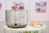 豆浆机=九阳 今天的九阳不只有豆浆机，“太空科技”新品发布会颠覆认知