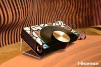 做东方雅致生活倡导者！海信璀璨限量版艺术家电亮相2023AWE！