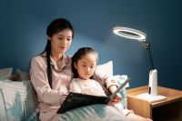 护眼灯│青少年近视防控迫在眉睫，爱德华医生红光护眼灯口碑炸裂！