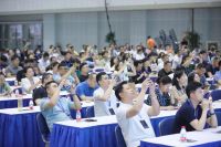 全国首届装博会首次打造2天半课程，百余名湖北装企代表踊跃赴会学习