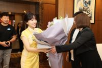 官宣：德诺威斯门窗签约著名演员歌手金莎为品牌形象代言人