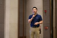 AI加持，狠抓数智化，这4家办公家具企业预见新增长路径