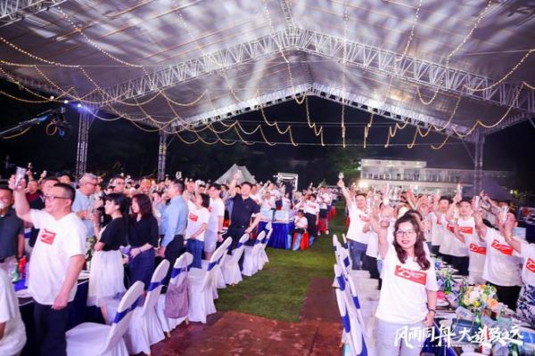 风雨同舟·大道致远丨诗尼曼家居20周年庆&时光音乐会美好