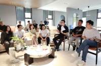 湖北省室内装饰协会设计专委会召开工作会议，并参观数字地暖烯达屋体验店