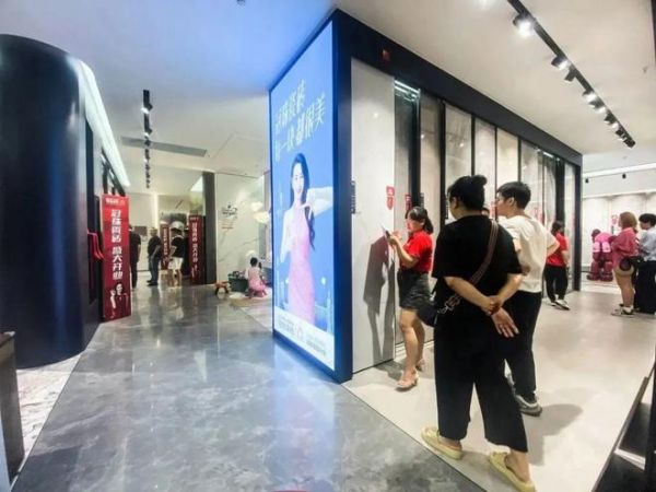 城市美学空间新地标，漳州冠珠瓷砖精品店盛大开业！