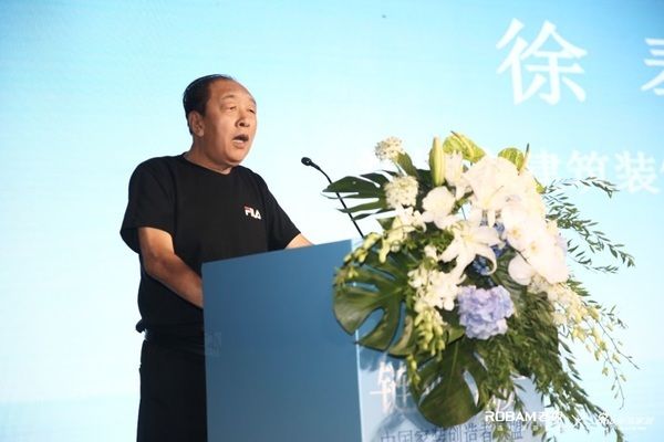 沈阳市建筑装饰协会执行会长徐奉友