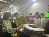 广东省门窗协会走访交流团莅临荣基