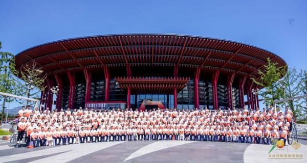 喜讯！业之峰、全包圆荣获北京市建筑装饰行业30周年两项大奖