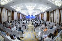 华立股份受邀参加2023全国刨花板产业发展研讨会暨定制家居产业链趋势峰会