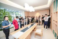 百得胜轻高定升级，以双展厅人文情绪诠释「诗意的漆居」